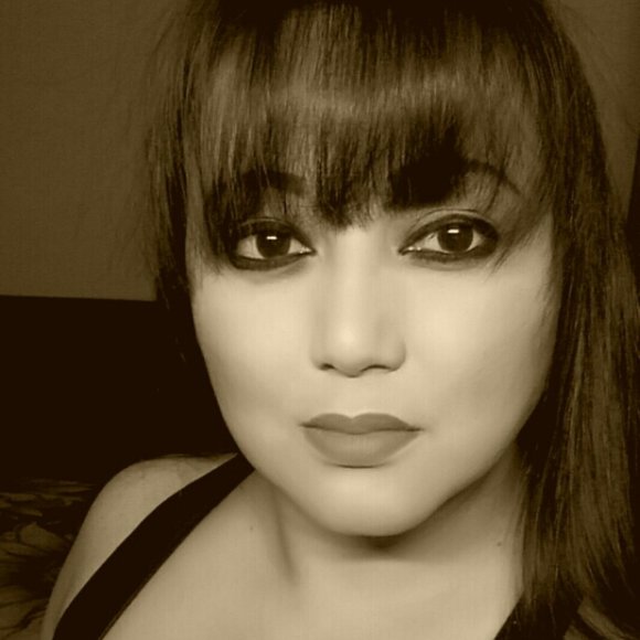 Meet your Posher, Giovanna - Picture 1 of 1